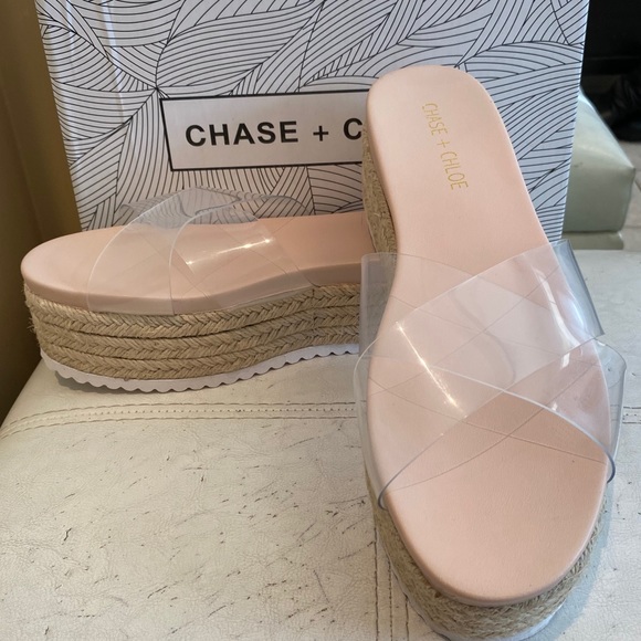 NWT Chase & Chloe Clear Platform Slide - Picture 4 of 7